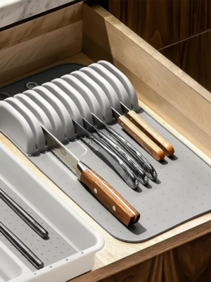 Kitchen-knife-drawer-organizer-Kitchen-Knife-Holder-with-5-11-Slots_1.png